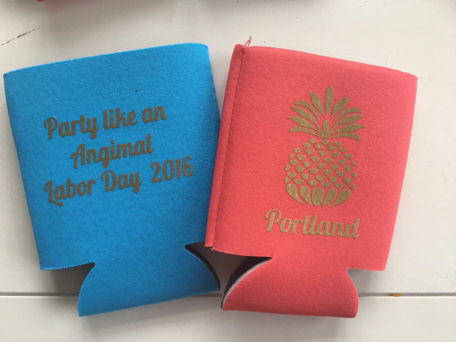 Pineapple can cooler, bridal party favor, umbrella can hugger, bridesmaid gift, bachlorette party , luau party, bbq favors, groomsmen gift