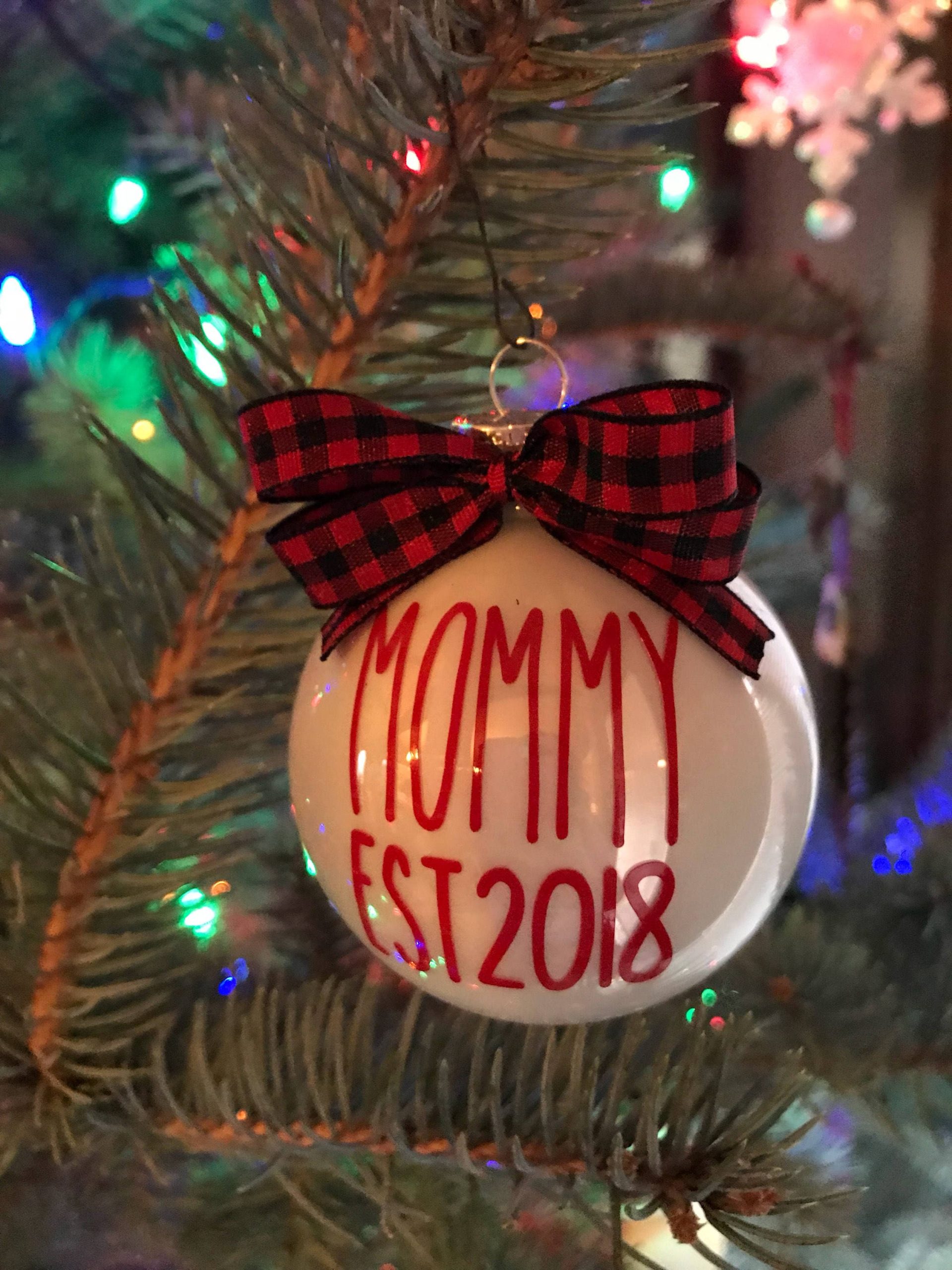 New mom ornament, first Christmas, new dad gift, pregnancy announcment, Buffalo plaid, christmas tree ornament, personalized ornament,2019