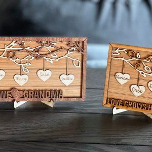 Mother’s Day personalized frame, grandma gift, gift for mom, kids name gift, grandchildren gift, grandparents day, wood frame, personalized